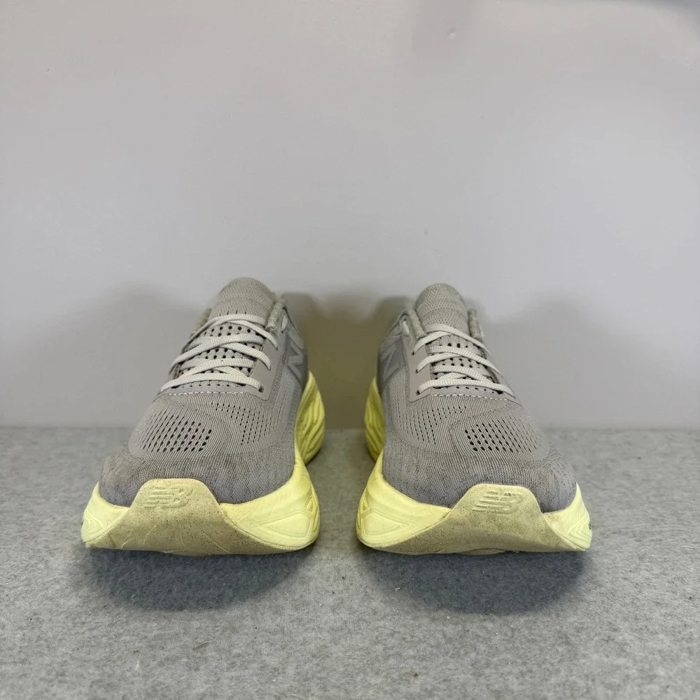 New Balance Fresh Foam X 1080v14 Grey Yellow Running Shoe Women Size 10 W1080R14